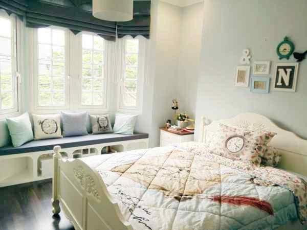 Cottonwood House